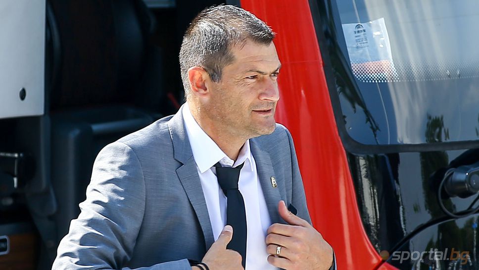 Колев: Футболистите на ЦСКА трябва да издържат на всичко