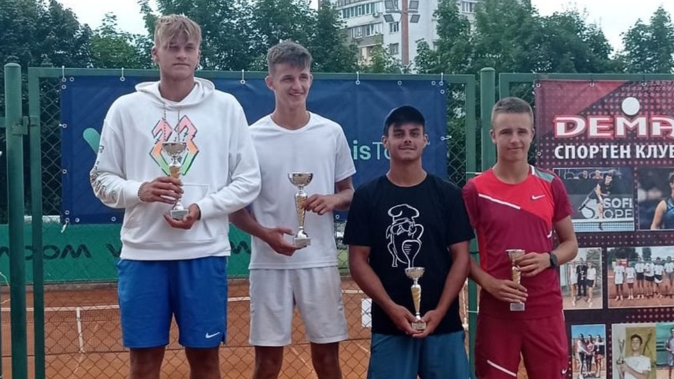 Маринов и Симеонов завършиха втори на турнир от ITF в София