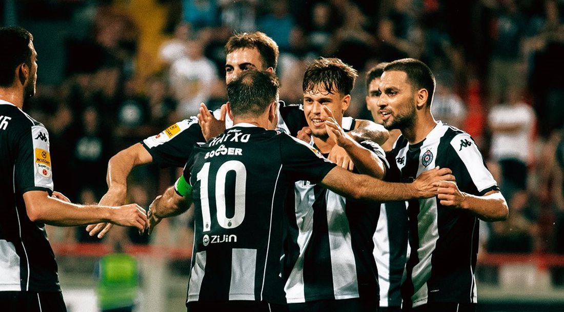 Карабельов с цял мач при разгром на Партизан