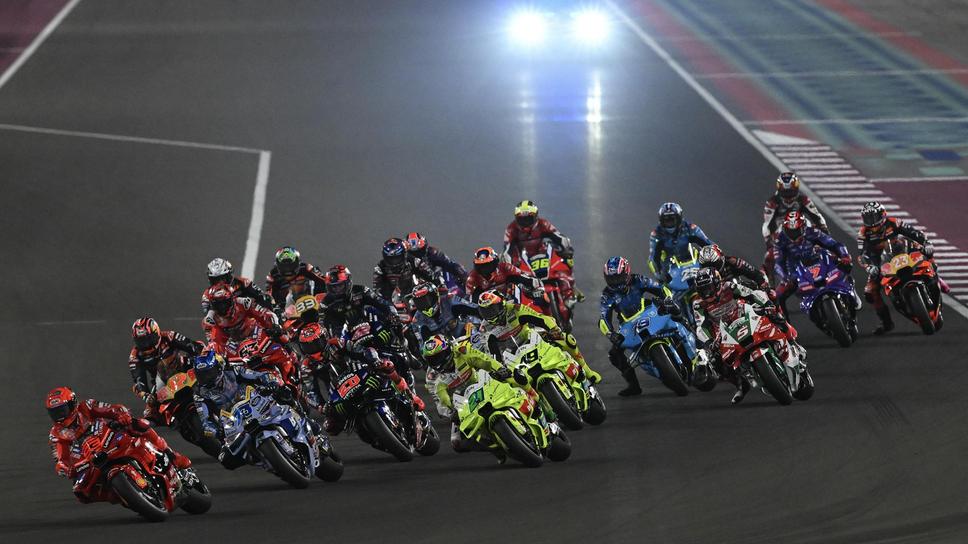 MotoGP може да последва примера на Формула 1 и да премести Гран При на Катар