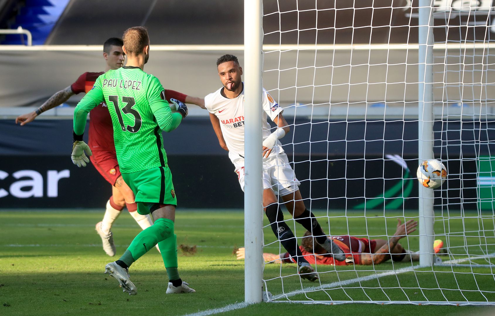 Севиля - Рома 2:0