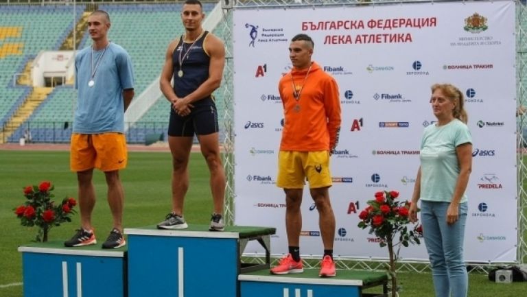 Личен рекорд за Петър Пеев на 200 метра и втора шампионска титла