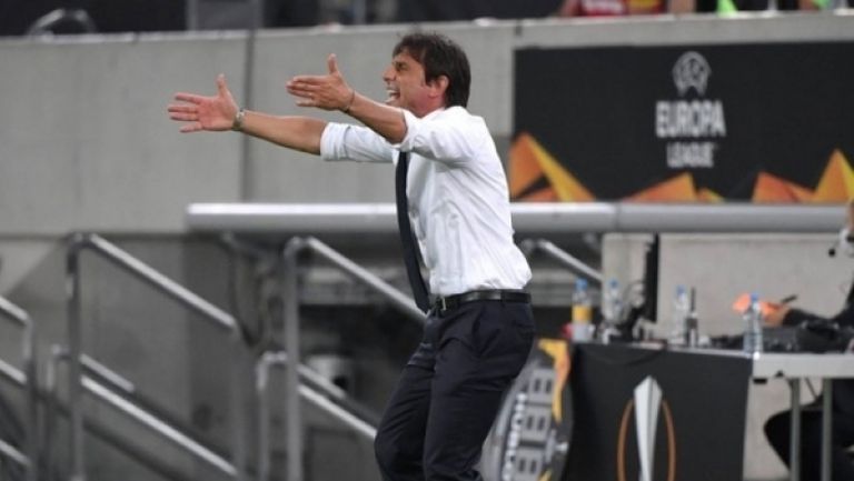 Конте не даде точен отговор дали напуска Интер след загубения финал