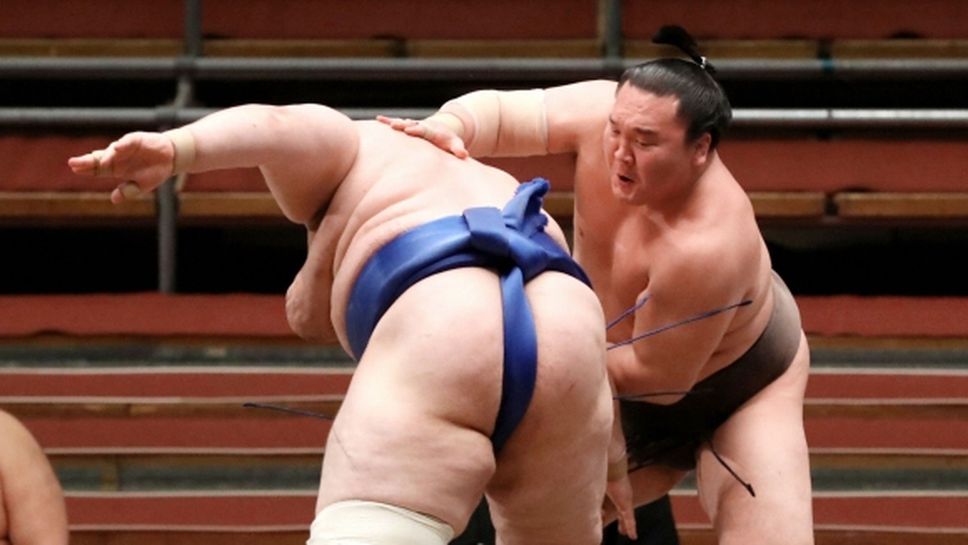 Аоияма с нова загуба в Токио