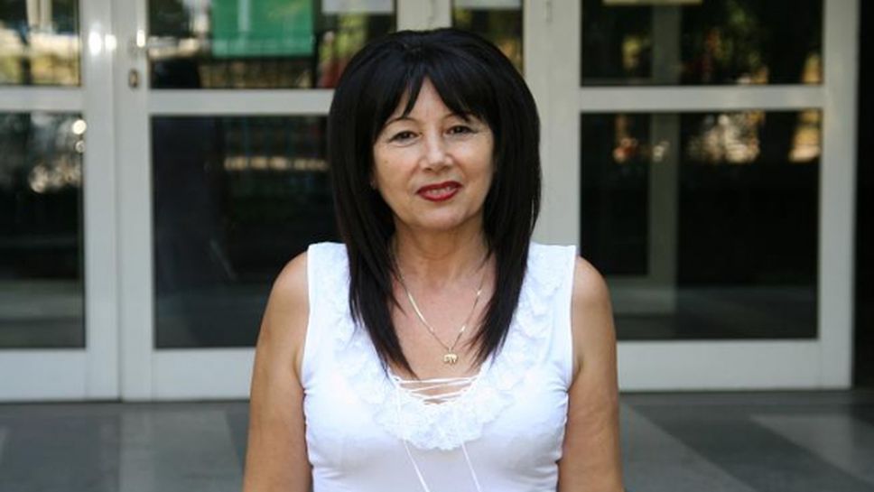 Икона на св. Георги зарежда Йонка Генчева за победи, “Мис Хандбал” била шампион и по волейбол