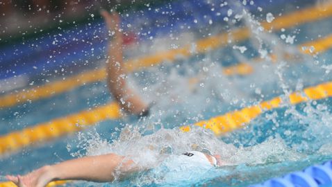 Владислав Терзиев подобри националния рекорд на 50 метра гръб