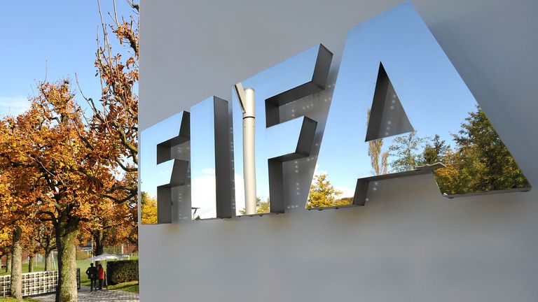  ФИФА извади Зимбабве и Кения от интернационалния футбол 