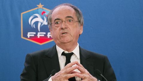 Замесиха президента на Френската футболна федерация в секс скандал