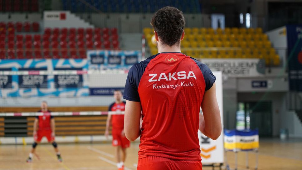 Денис Карягин вече тренира със ЗАКСА