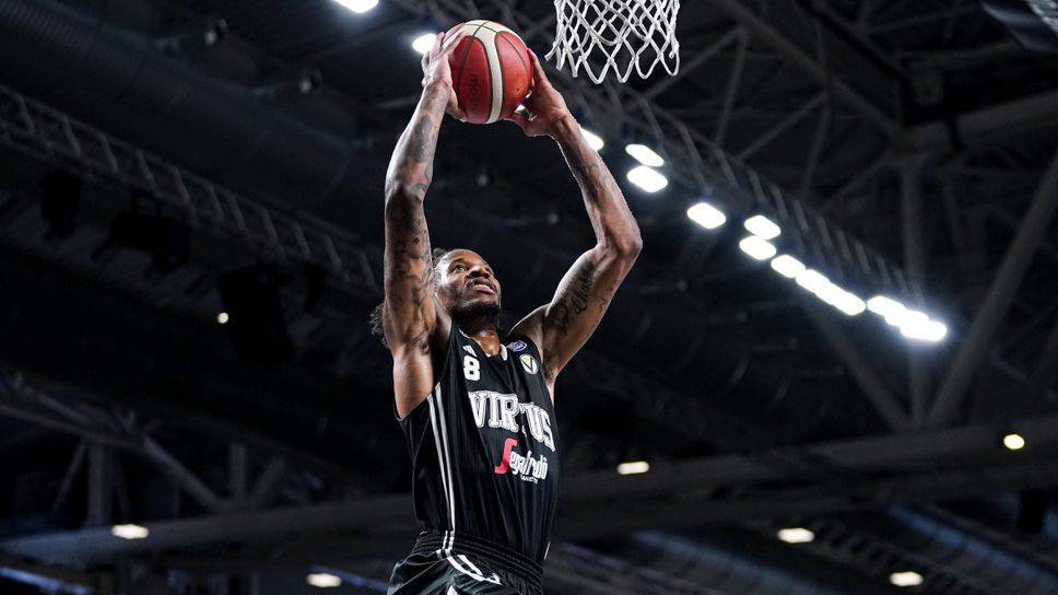 Уил Клайбърн вече е играч на Барселона и се готви