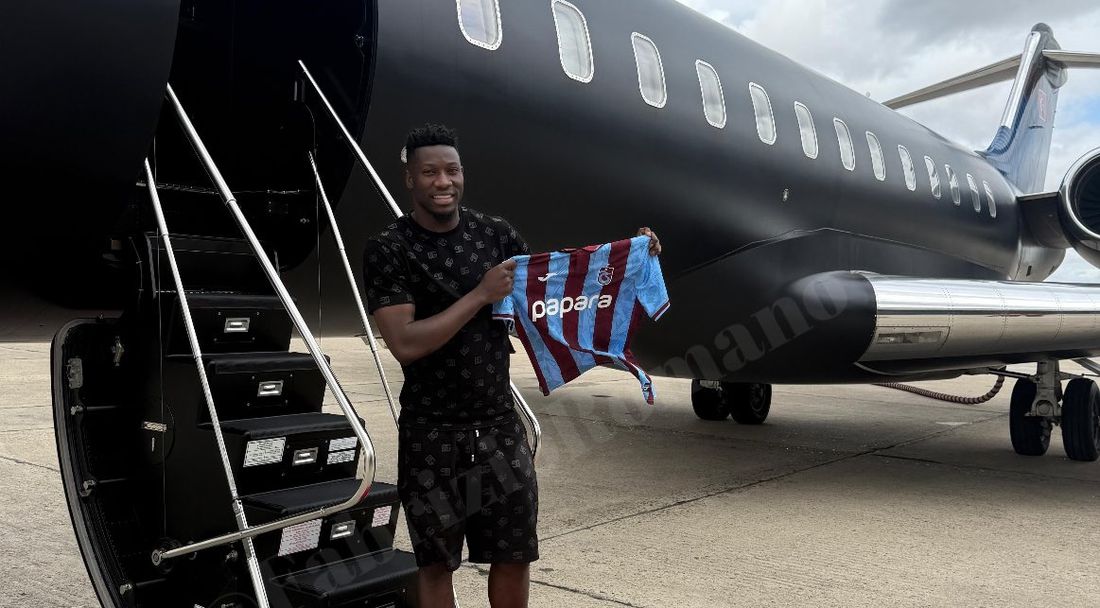 Онана вече позира с екипа на Трабзонспор