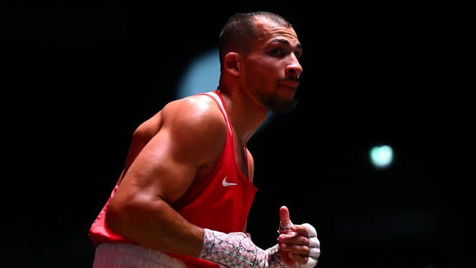 Българският боксьор Радослав Росенов остана с бронзов медал на Световното