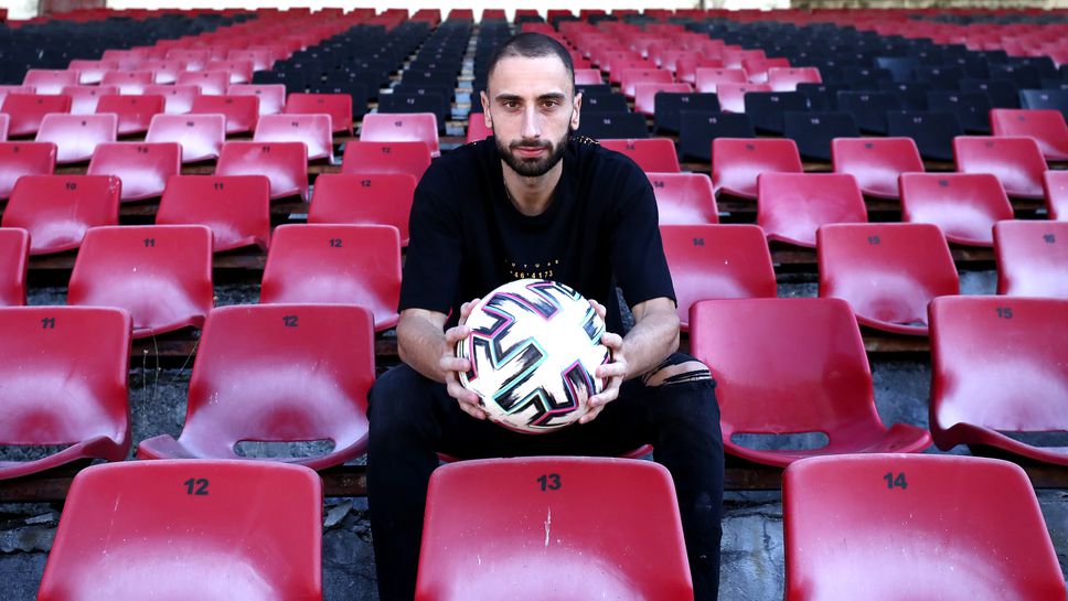 "40 неща, които не знаете за Божидар Кацаров"