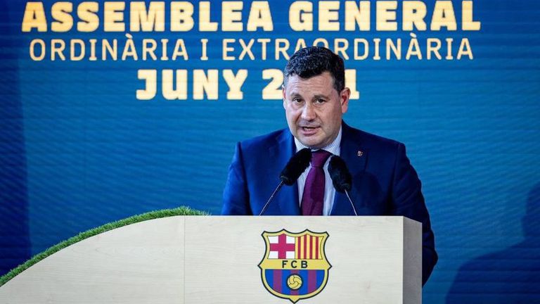 Вицепрезидентът на Барса: Който иска да види логото си върху фланелката ни, трябва да си плати