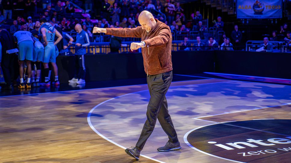 Световен шампион стана треньор на Милър-Макинтайър в Цървена звезда