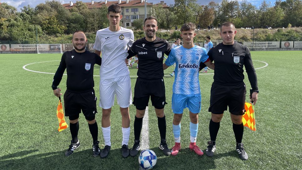 Славия спря серията на Академик (Пловдив) в Елитната група до 16 години