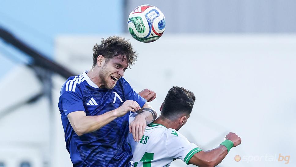 Черно море 0:0 Левски, добър удар на Евертон Бала