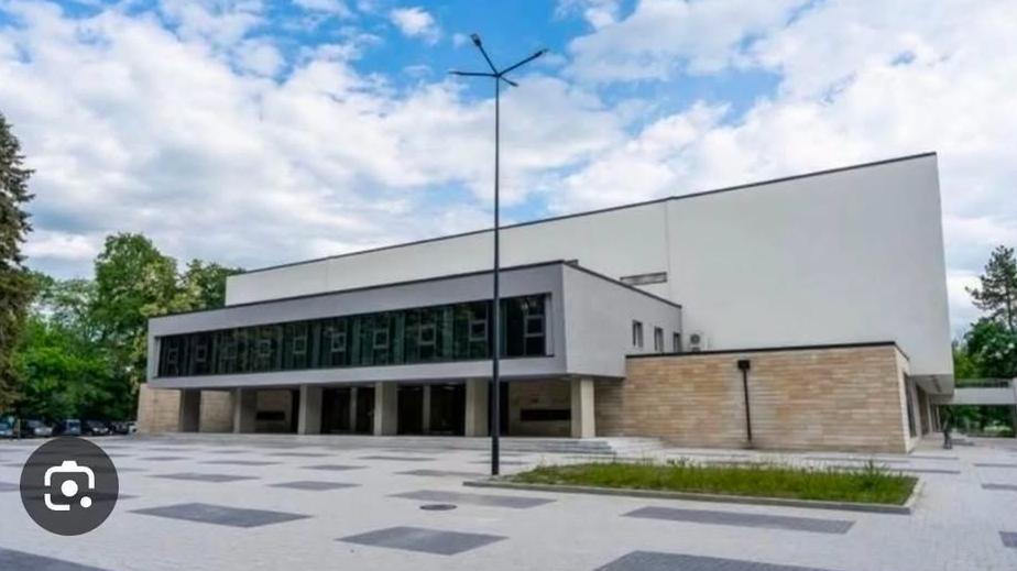 Обновената спортна зала "Диана" в Ямбол бе официално открита