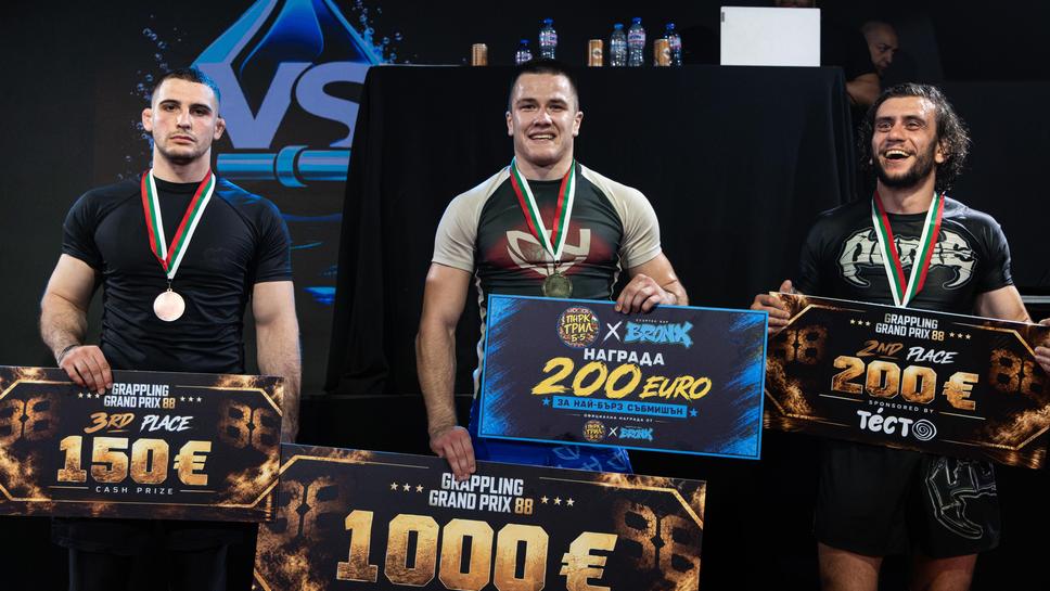 Чужденците спечелиха медалите на Grappling Grand Prix 88