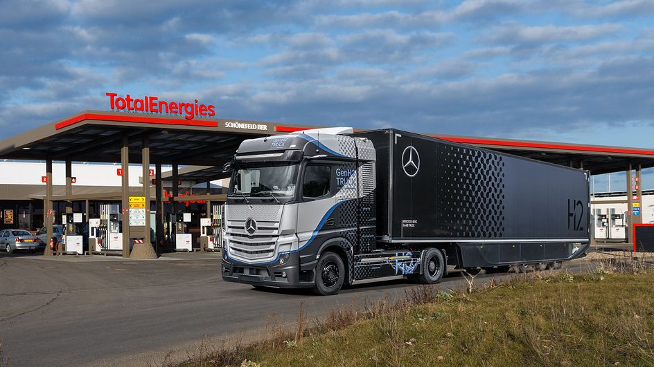 Daimler Truck с план за въглеродно неутрални превози