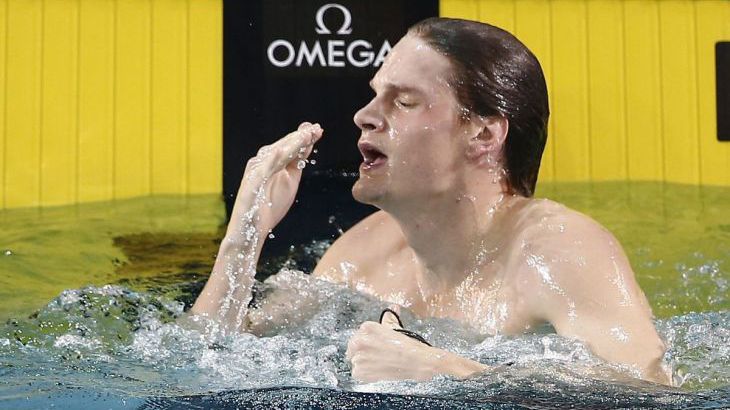 Олимпийски шампион по плуване обвинен в сексуален тормоз над непълнолетна