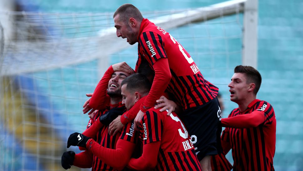 Локо (София) близо до договор с гръцки спонсор