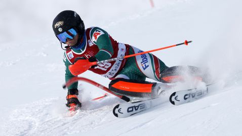 Алберт Попов завърши 11-ти във Вал д'Изер, триумф за Норвегия