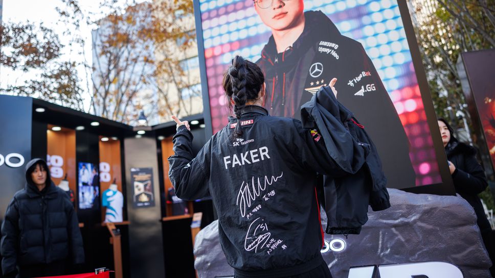 Faker бе освиркан от френски ултраси