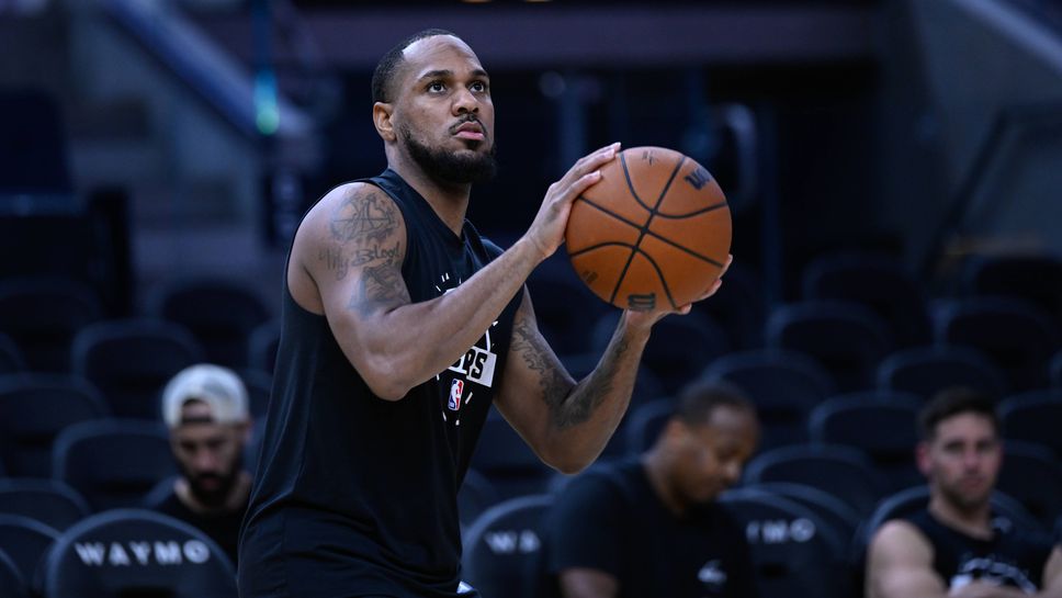 Американският гард Монте Морис подписа договор с Олимпиакос чийто екип