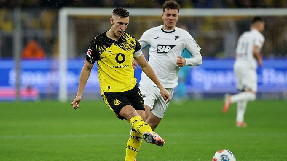 Защитникът на Борусия ДортмундНико Шлотербек остана недоволен след домакинското равенство