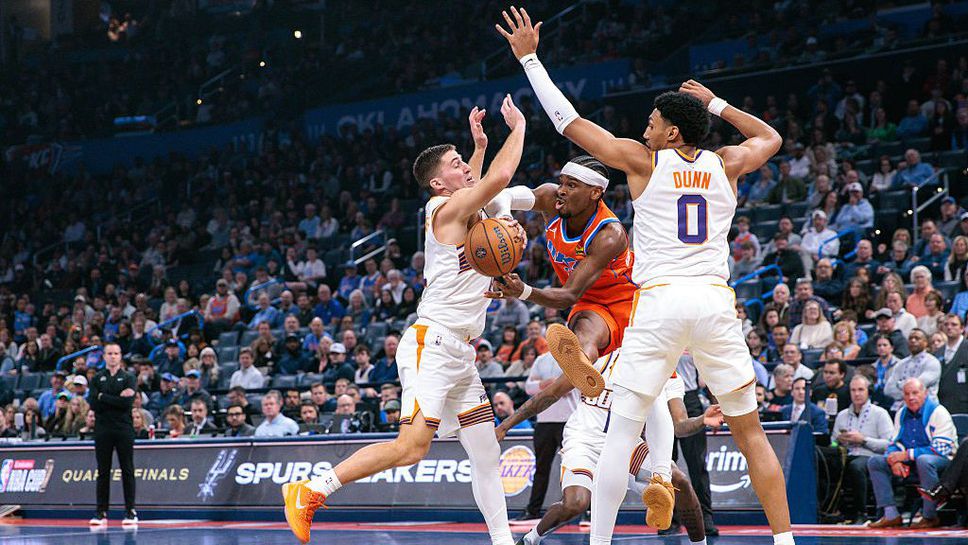 Шей Гилджъс Александър отбеляза 28 точки за шампиона Оклахома Сити