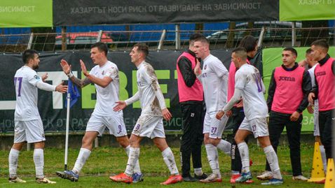 Етър се раздели с петима футболисти