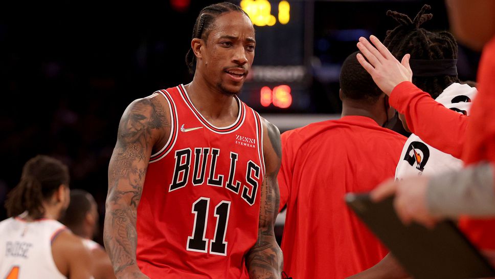 Вучевич и ДеРоузън блестят при успех на Чикаго Булс