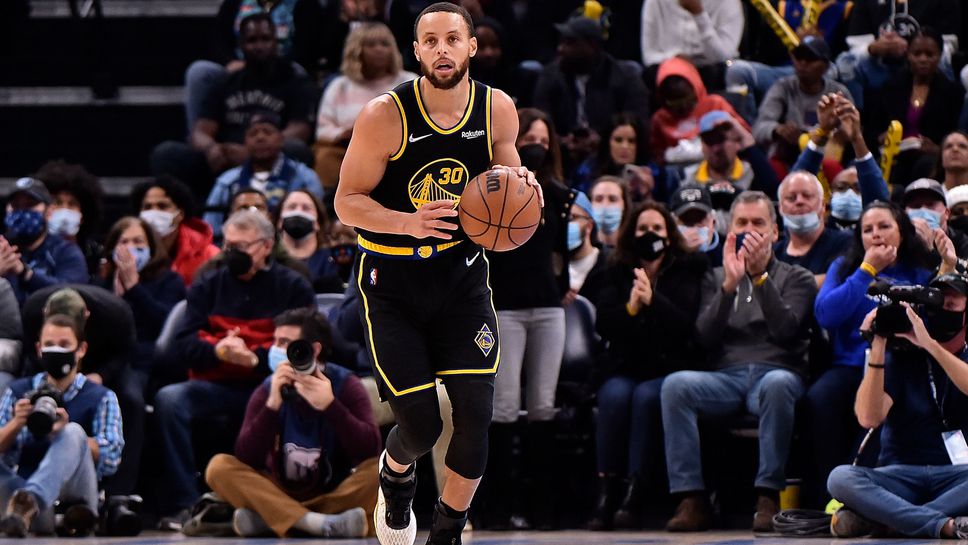 Трипъл-дабъл на Къри не помогна на Голдън Стейт срещу Мемфис