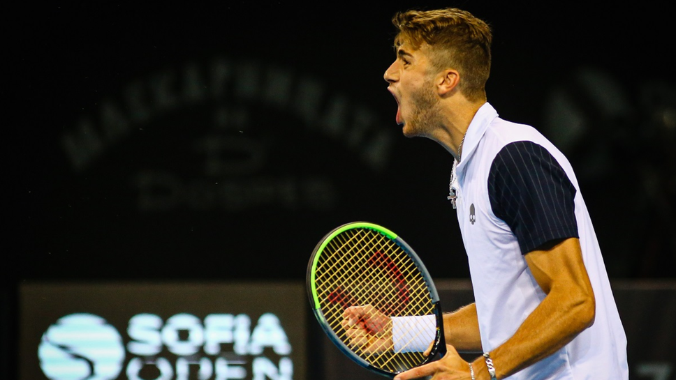 Донски с убедително начало в Тунис