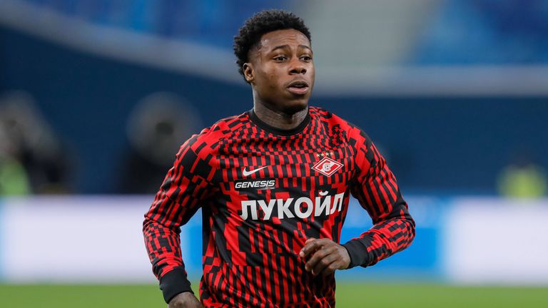 Името на нападателя на Спартак Москва Куинси Промес фигурира в дело