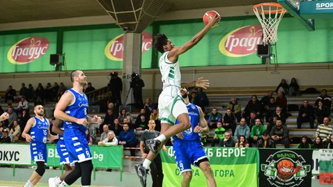 Убийствен Уокър изведе Берое до седма победа в Sesame НБЛ