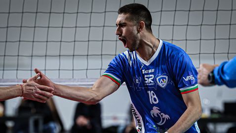  Венислав Антов с първи трансфер в чужбина 