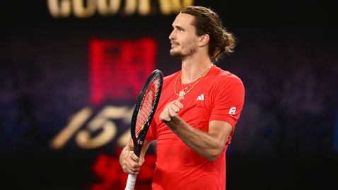 Александър Зверев стартира с победа в три сета срещу французин в Мелбърн