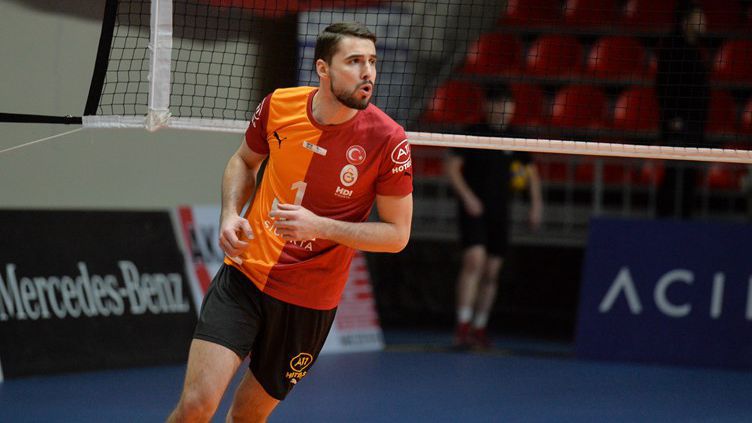 Мартин Атанасов пропуска втори пореден мач за Галатасарай