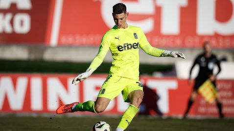 ЦСКА 1948 продаде вратар в Славия (Прага)