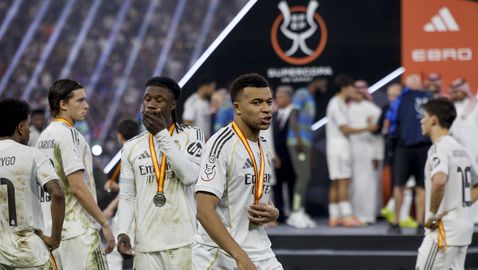 Мбапе спря останалите от Реал Мадрид за шпалир на Барселона