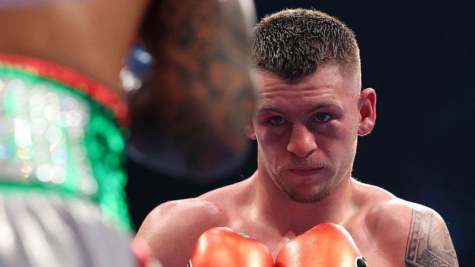 Дългоочакваното навлизане на Дейна Уайт в света на бокса най