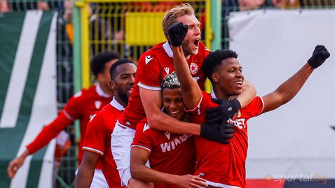  ЦСКА - София разгроми Берое за 20 минути и се върна на върха 