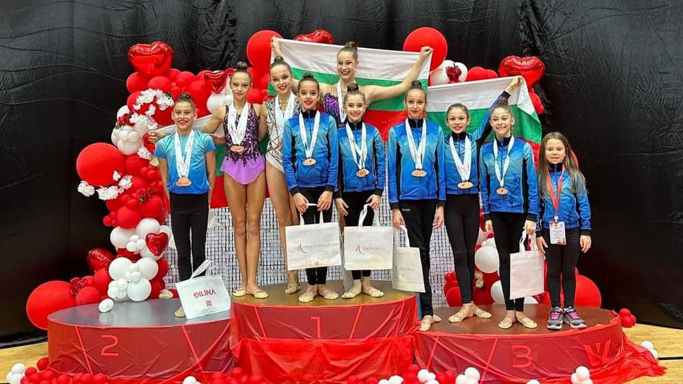 Гимнастичките на клуб Илиана спечелиха 24 медала на турнир в Дубай