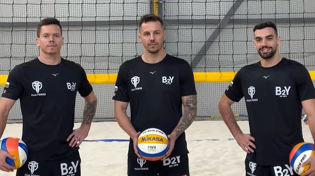 Най добрите български волейболисти на плажа Димитър Калчев и Димитър