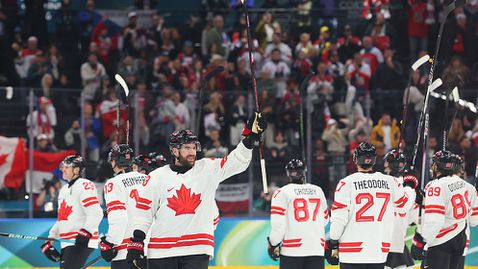 Звездите от НХЛ се завърнаха с гръм и трясък! Канада се разправи с Чехия