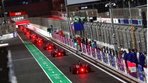 Формула Е добави още две нощни състезания към графика си за 2026 година