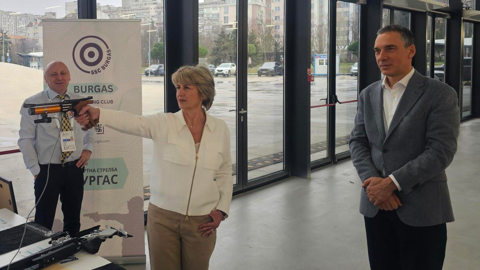 Председателят на Българския стрелкови съюз и вицепрезидент на Европейската конфедерация