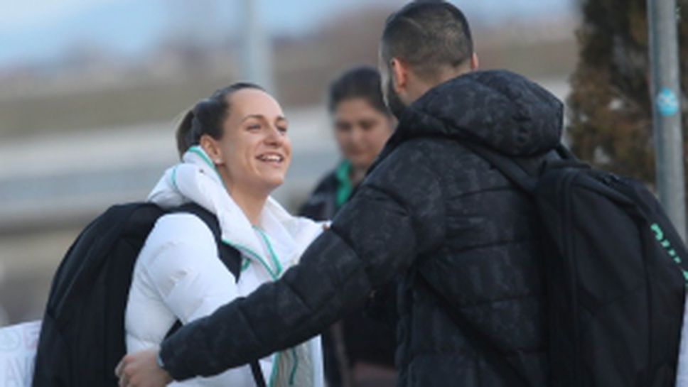 Лекоатлетите ни се прибираха от Европейското в Полша